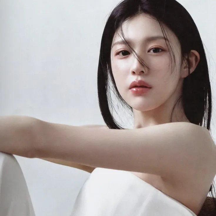 Latest photo of Go Younjung