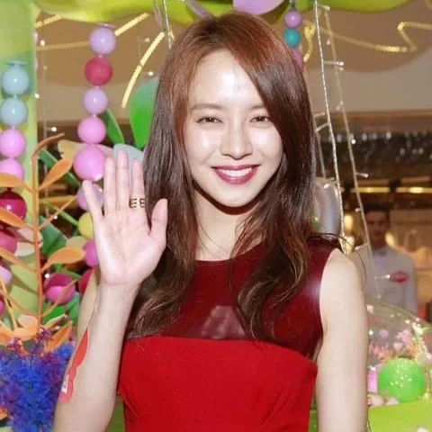 Foto terbaru dari Song Jihyo