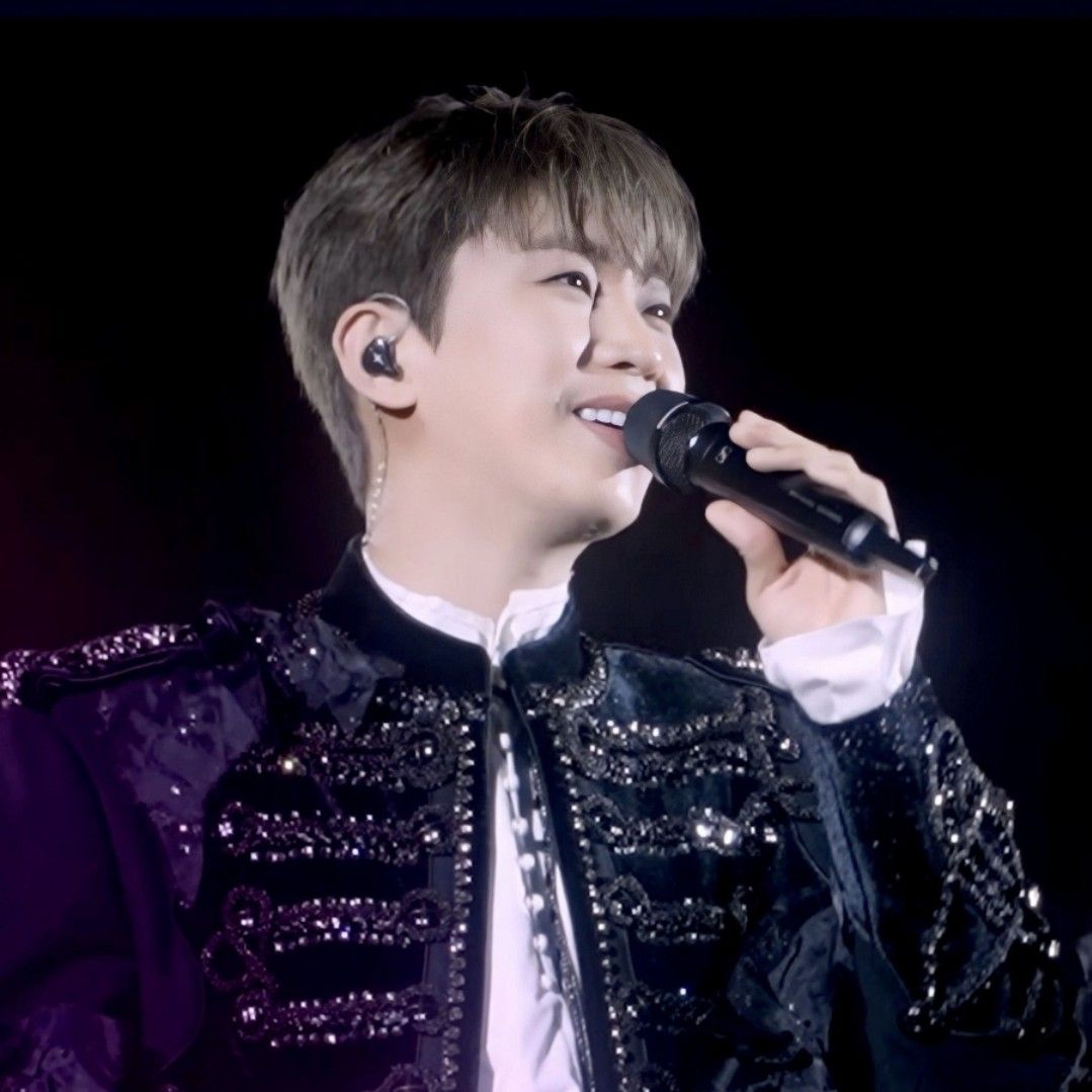 Foto terbaru dari Lim Youngwoong