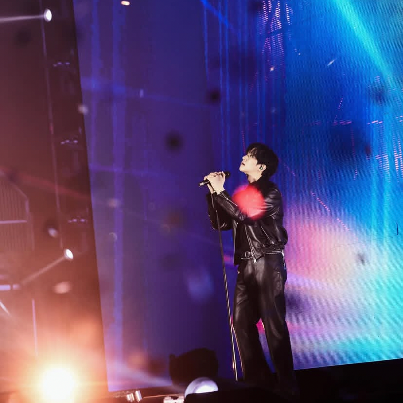 粉絲拍下的李俊昊瞬間