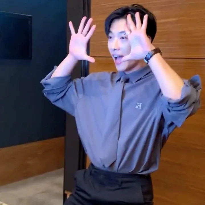 Latest photo of Woo Dohwan