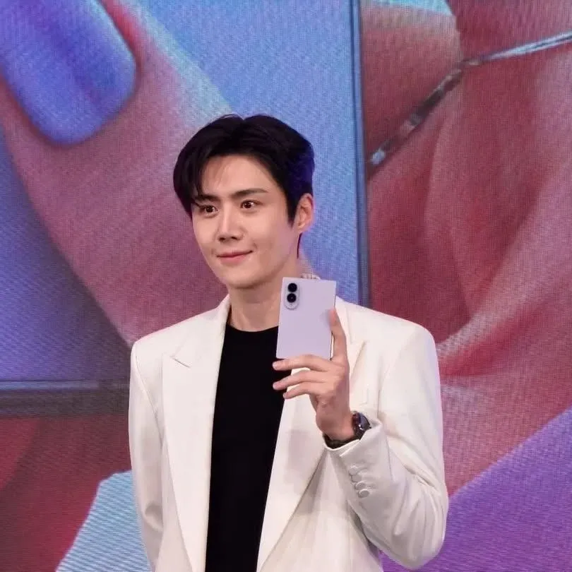 김선호의 최신 사진