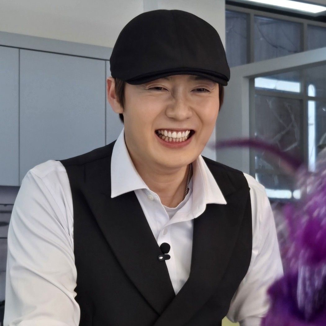 Latest photo of Son Binah