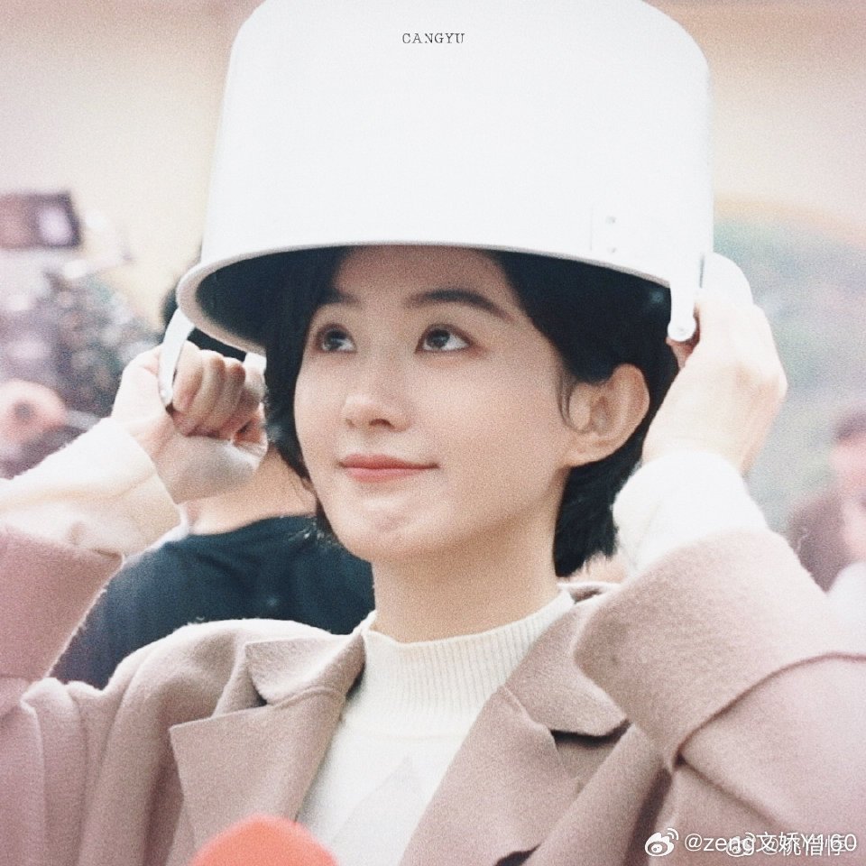 A moment captured by a fan of Zhao Liying