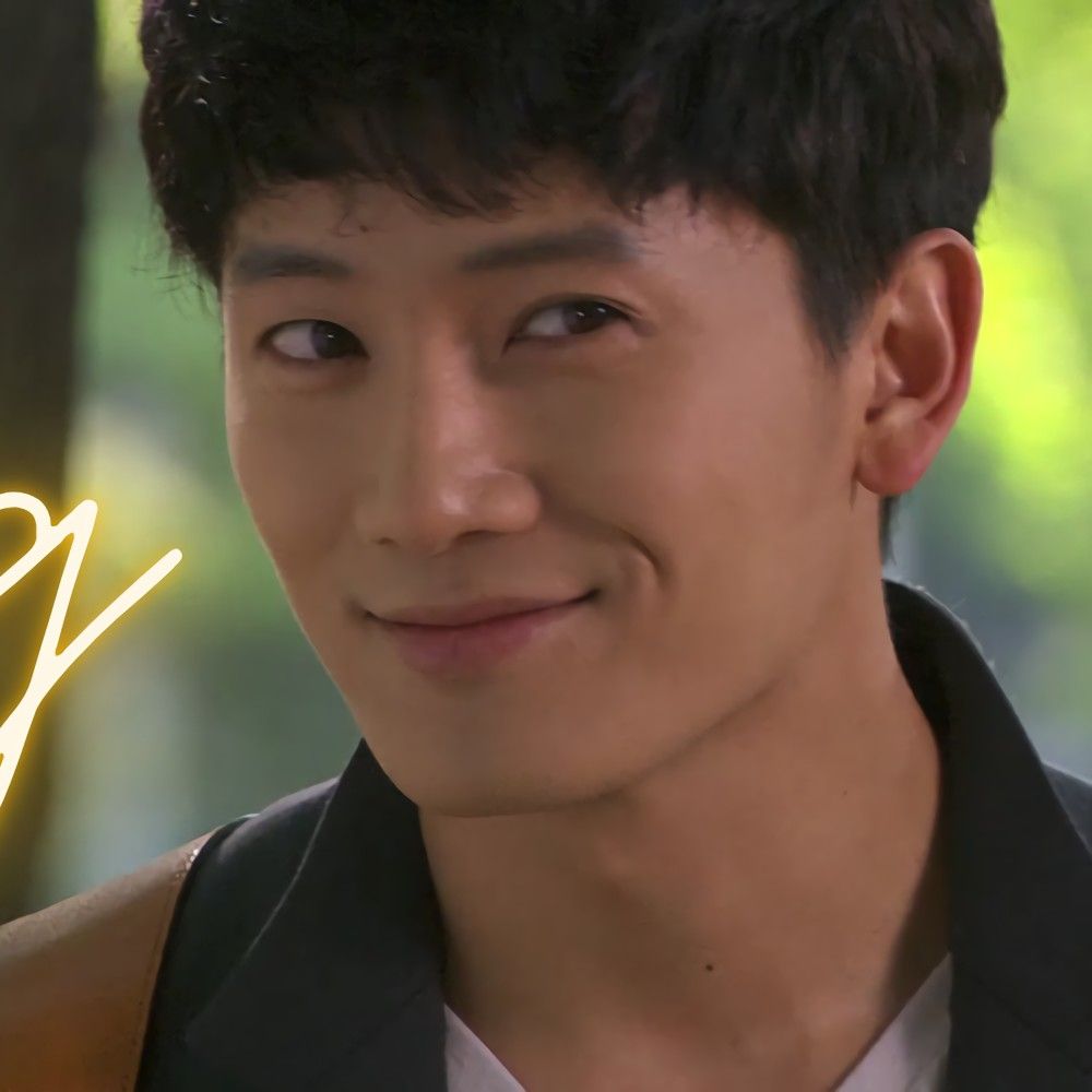 Recent activity shot of Ji Sung