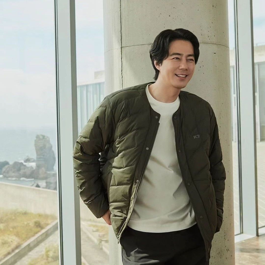 Behind-the-scenes cut of Jo Insung