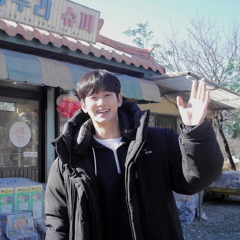 金秀賢的近期活動照