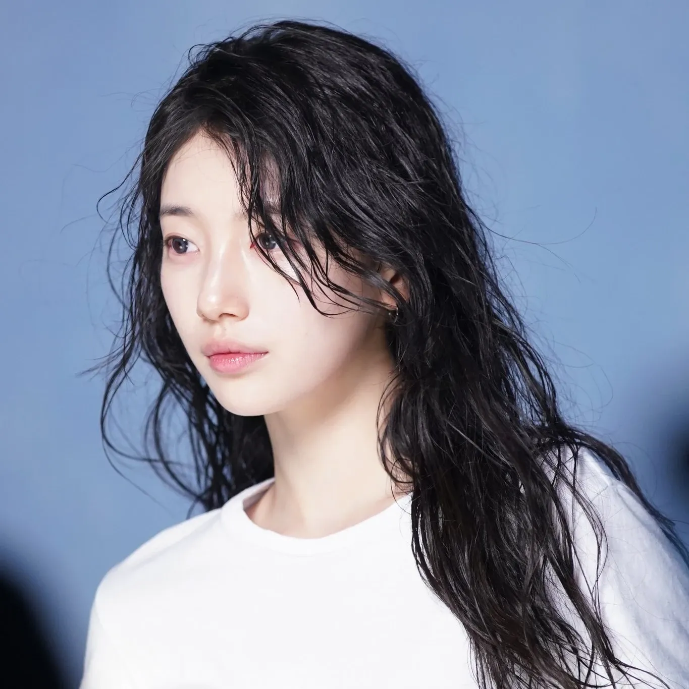 Recent activity shot of Bae Suzy
