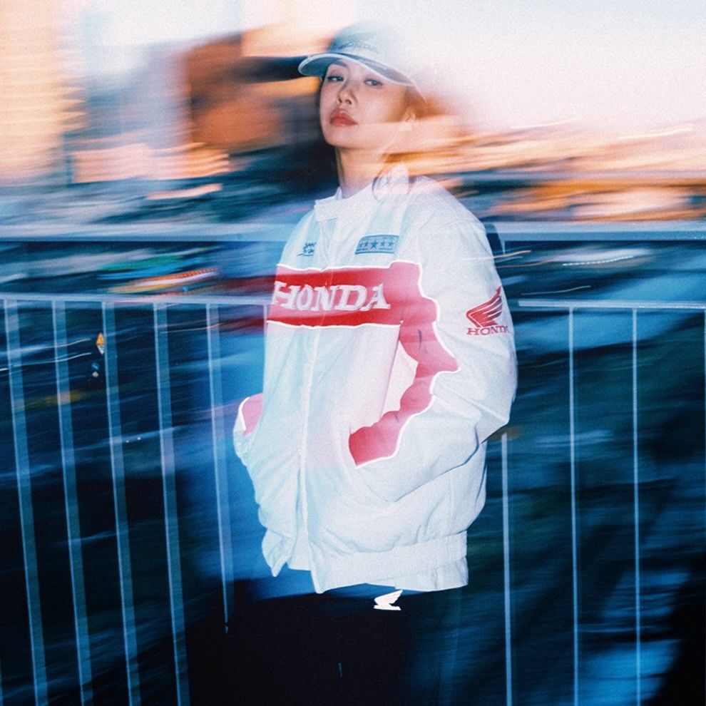 A moment captured by a fan of Aiki