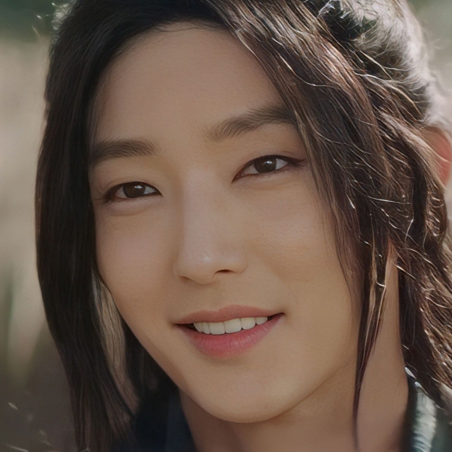 A moment captured by a fan of Lee Joongi