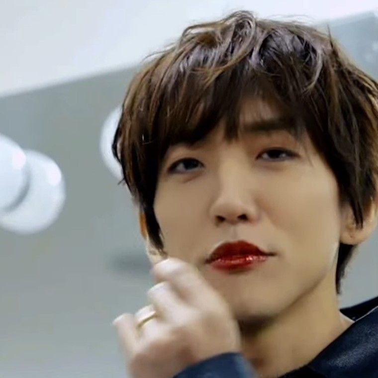 Latest photo of Lee Seungyoon