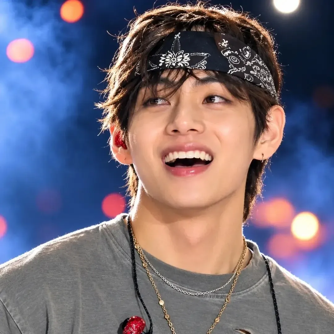 김태형 (뷔) 최근 활동샷