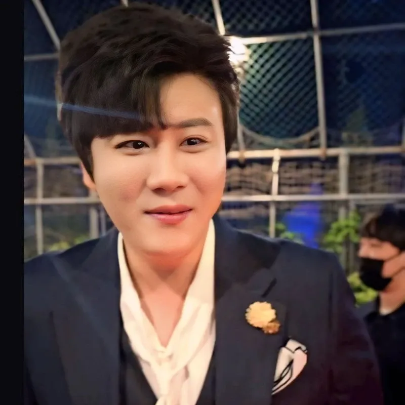 Recent activity shot of Jin Haesung