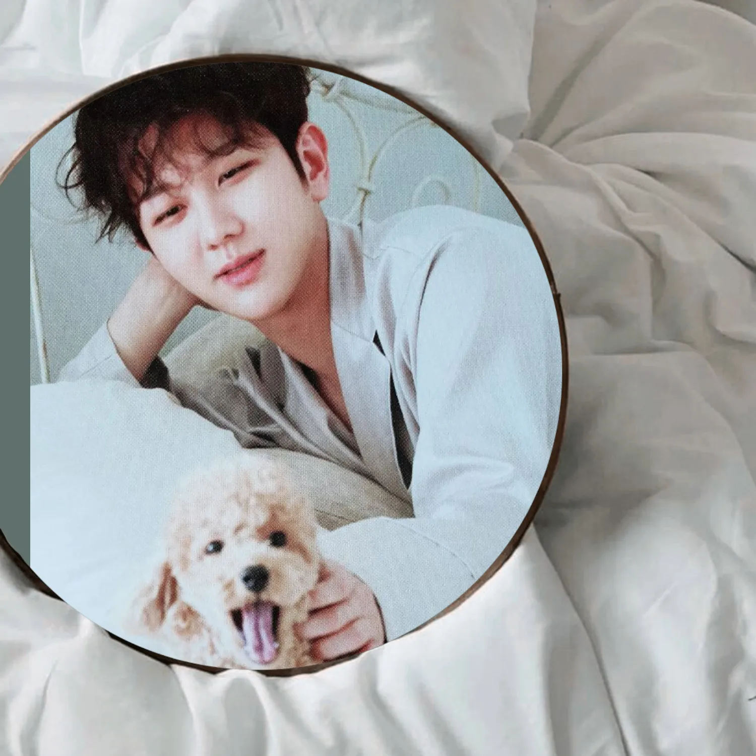 A moment captured by a fan of Kim Soochan