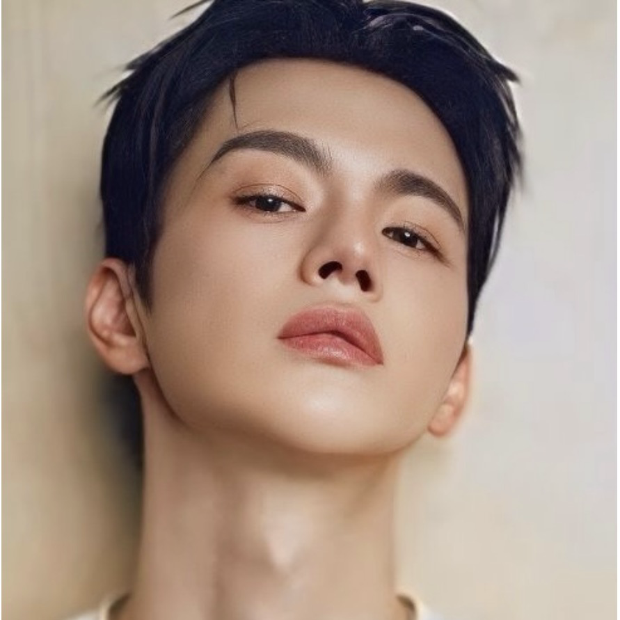 Foto terbaru dari Seo Inguk