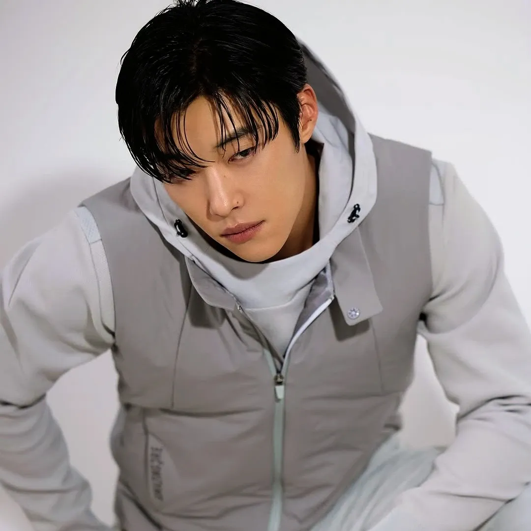 Recent activity shot of Woo Dohwan