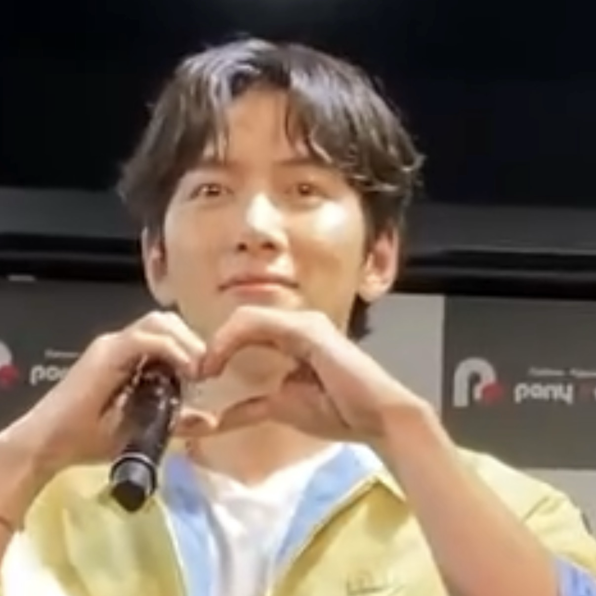 池昌旭的最新照片