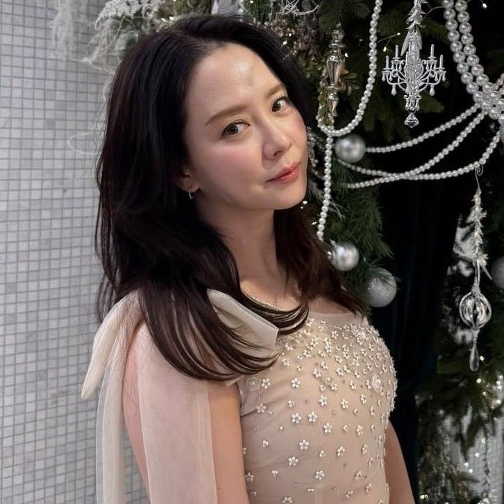 송지효의 최신 사진