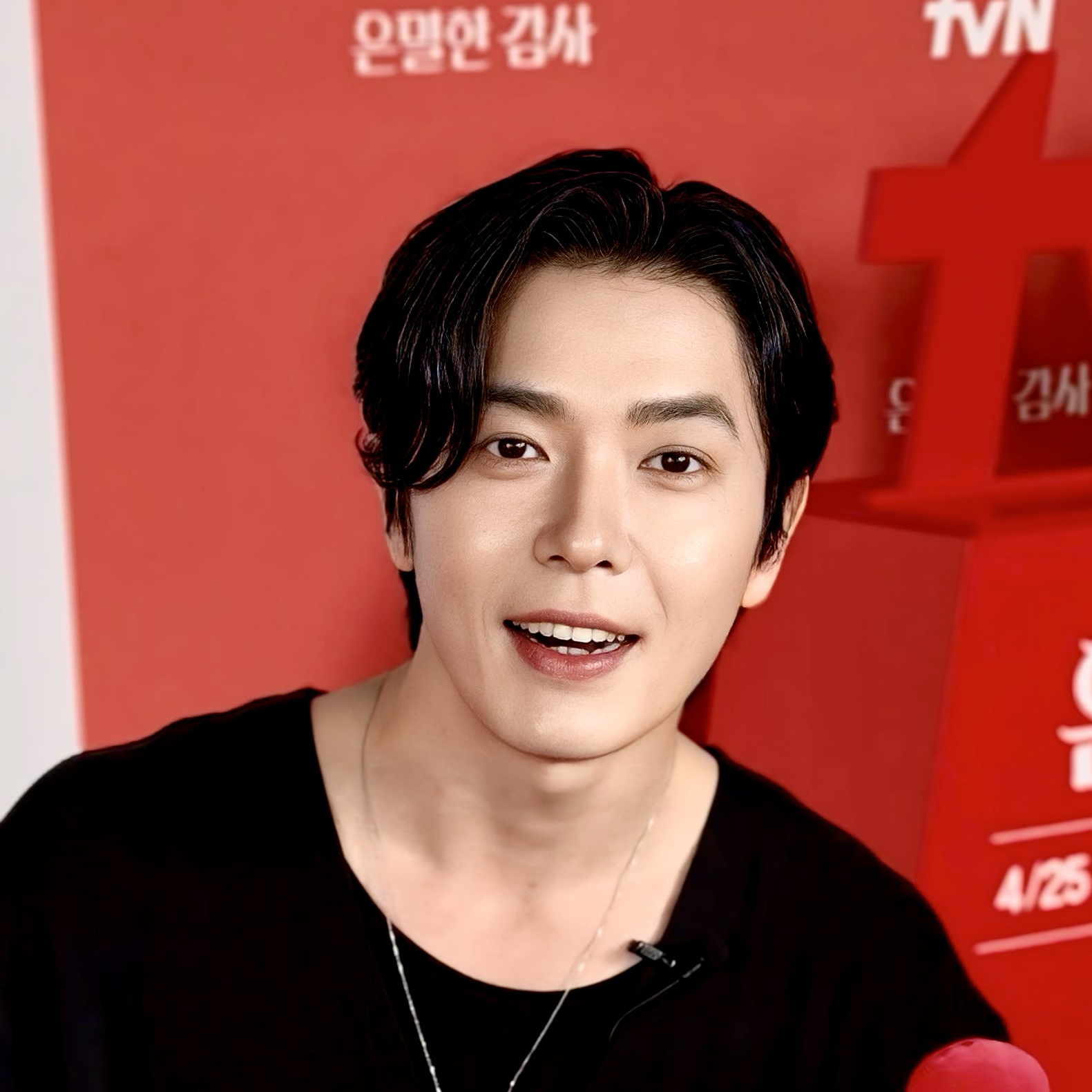 A moment captured by a fan of Kim Jaewook