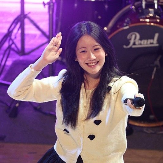 Latest photo of Oh Yujin