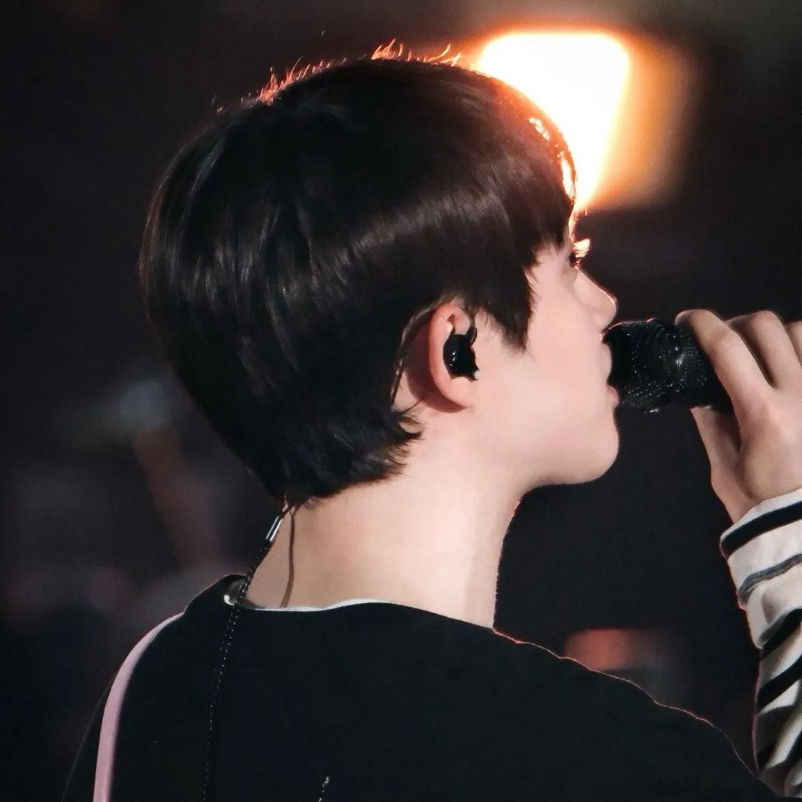 Foto terbaru dari Doh Kyungsoo (D.O.)