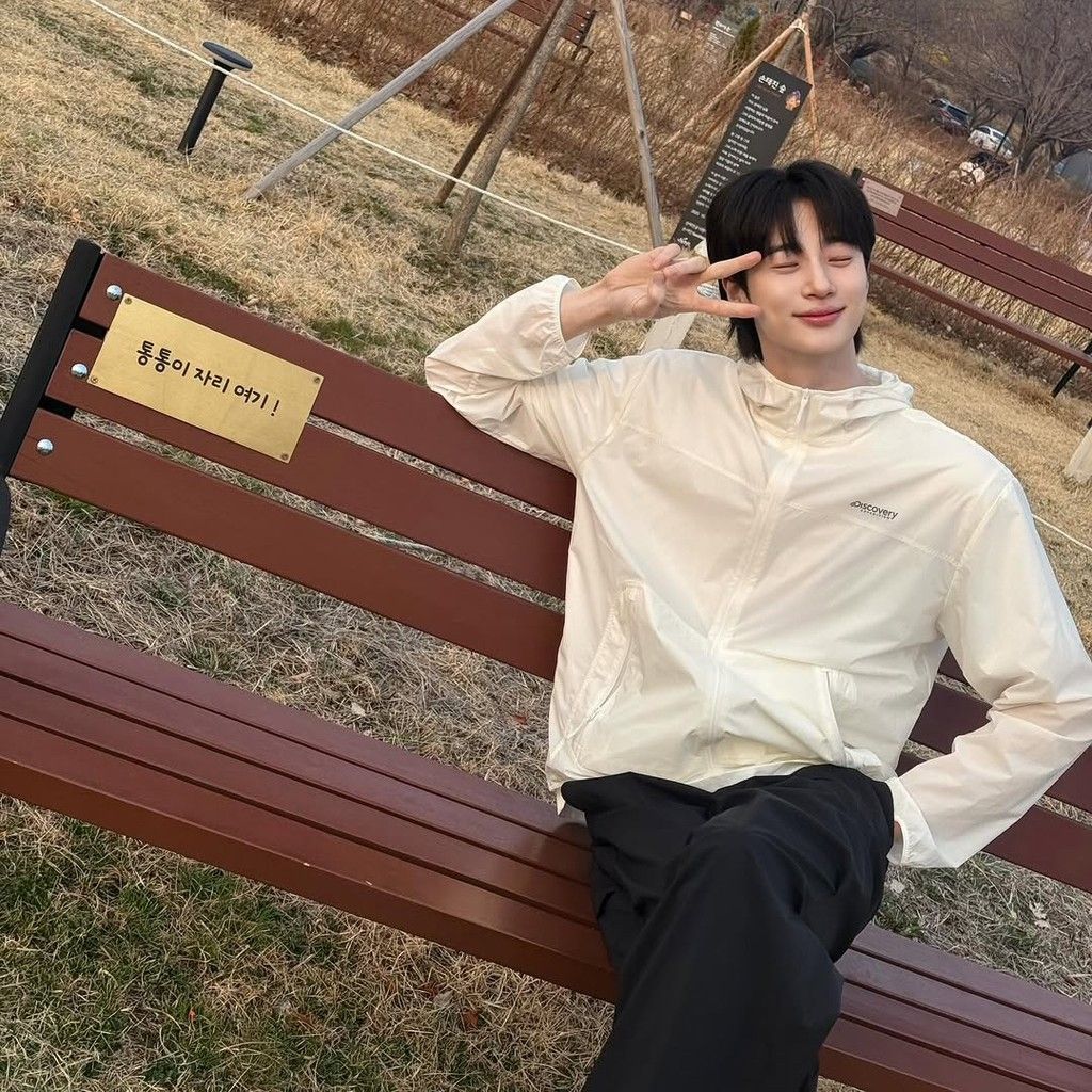 A moment captured by a fan of Byeon Wooseok