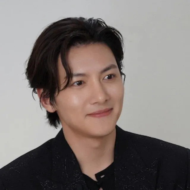 Behind-the-scenes cut of Ji Changwook
