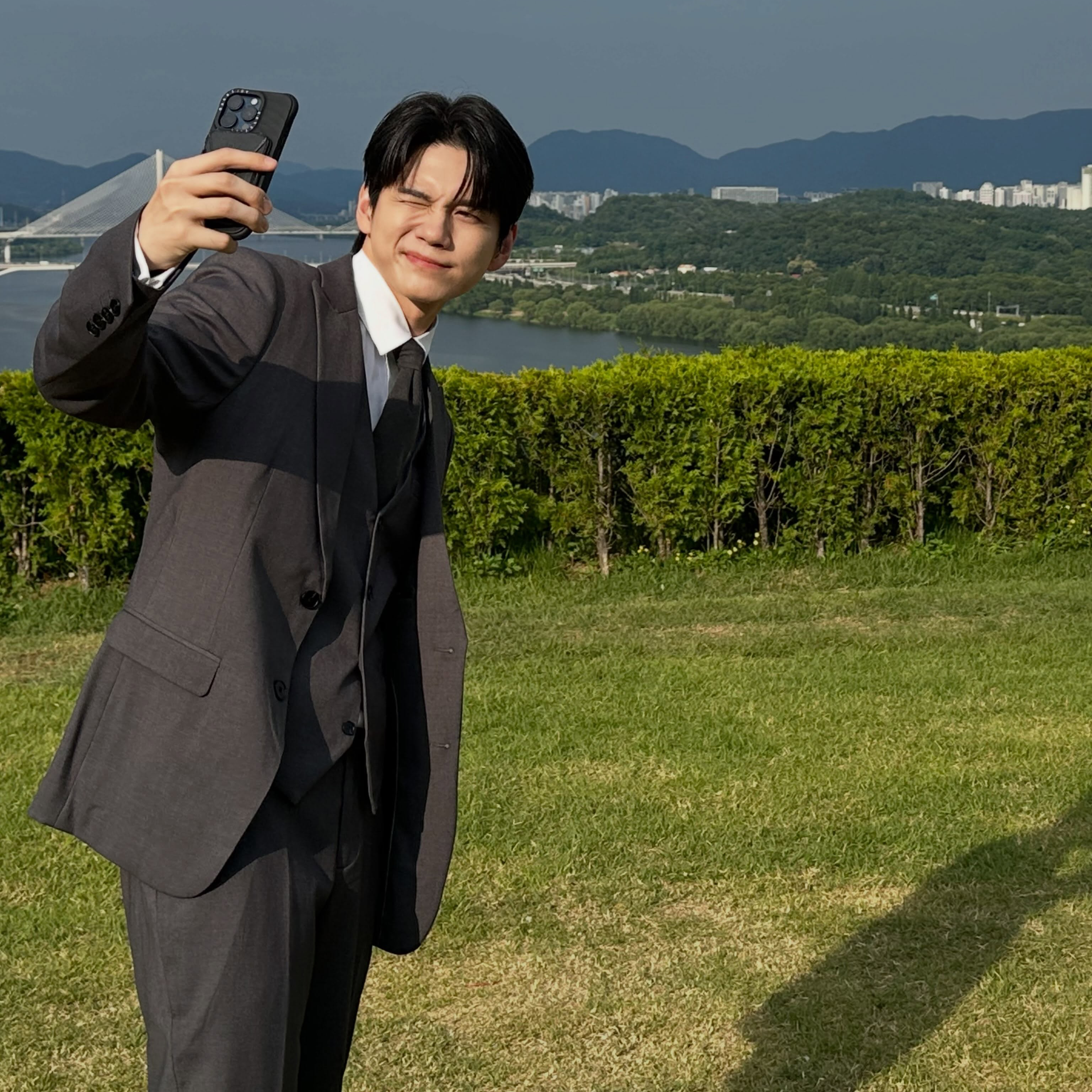 Foto terbaru dari Ong Seongwu