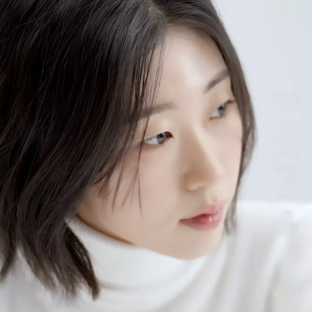 Recent activity shot of Han Yeji