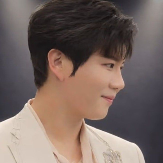 Recent activity shot of Jin Haesung