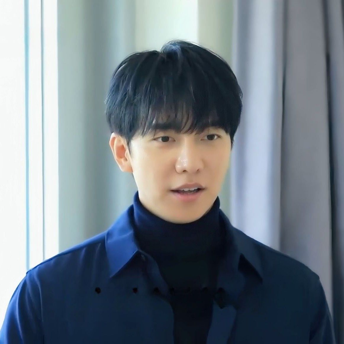 イ・スンギの最近の活動ショット