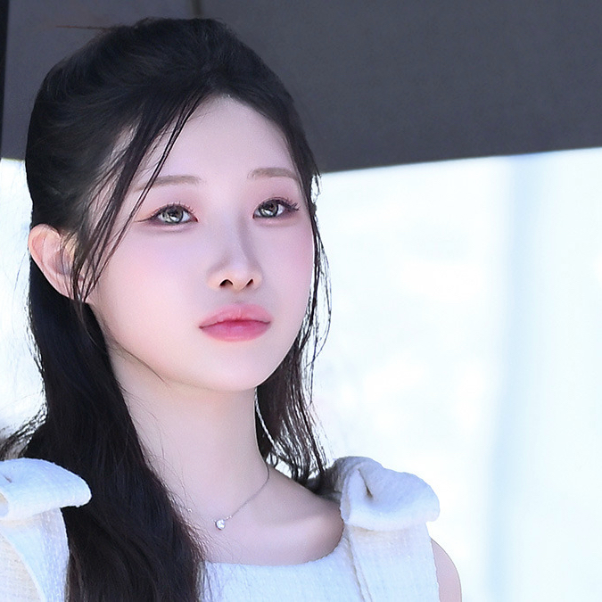 A moment captured by a fan of Jung Seojoo