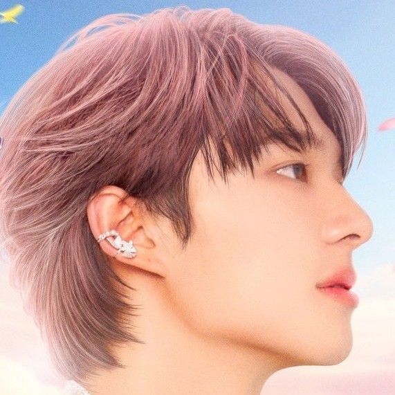 A moment captured by a fan of NuNew