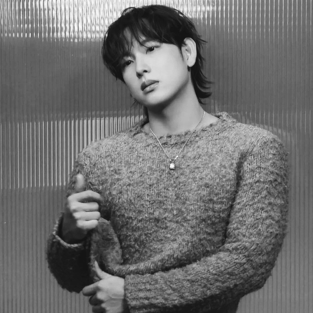 Behind-the-scenes cut of Yim Siwan