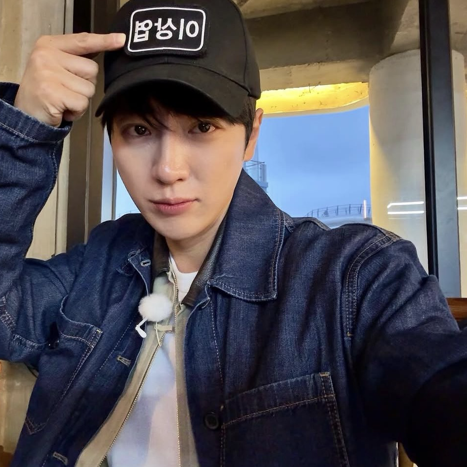 Recent activity shot of Lee Sangyeob