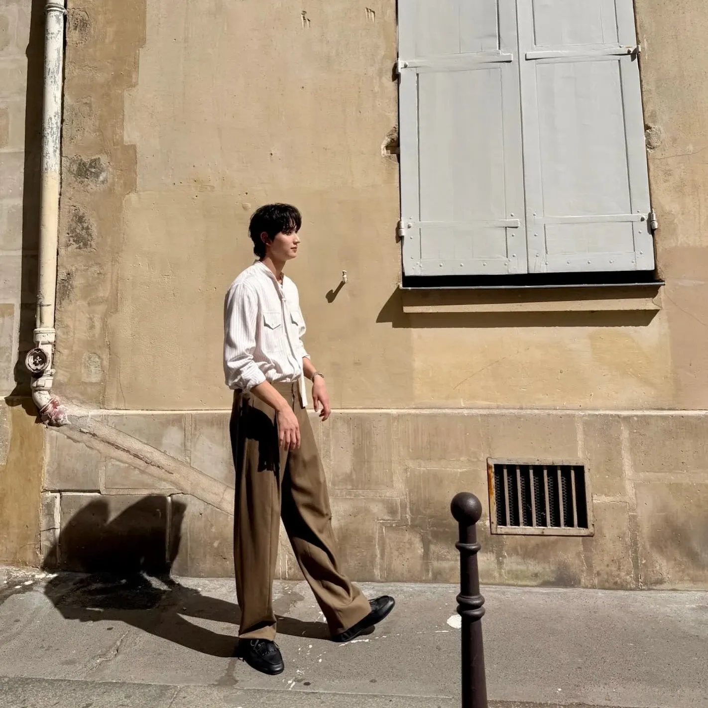 A moment captured by a fan of Kim Jaewon