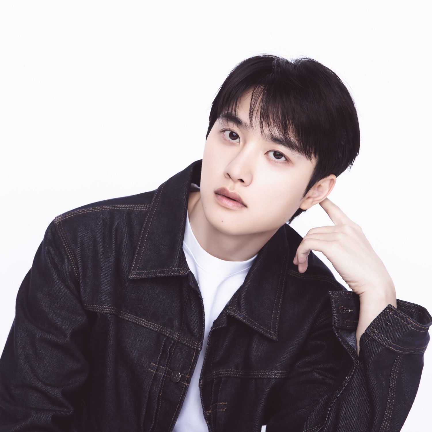 都暻秀 (D.O.)的最新照片