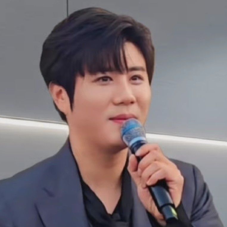 진해성의 최신 사진