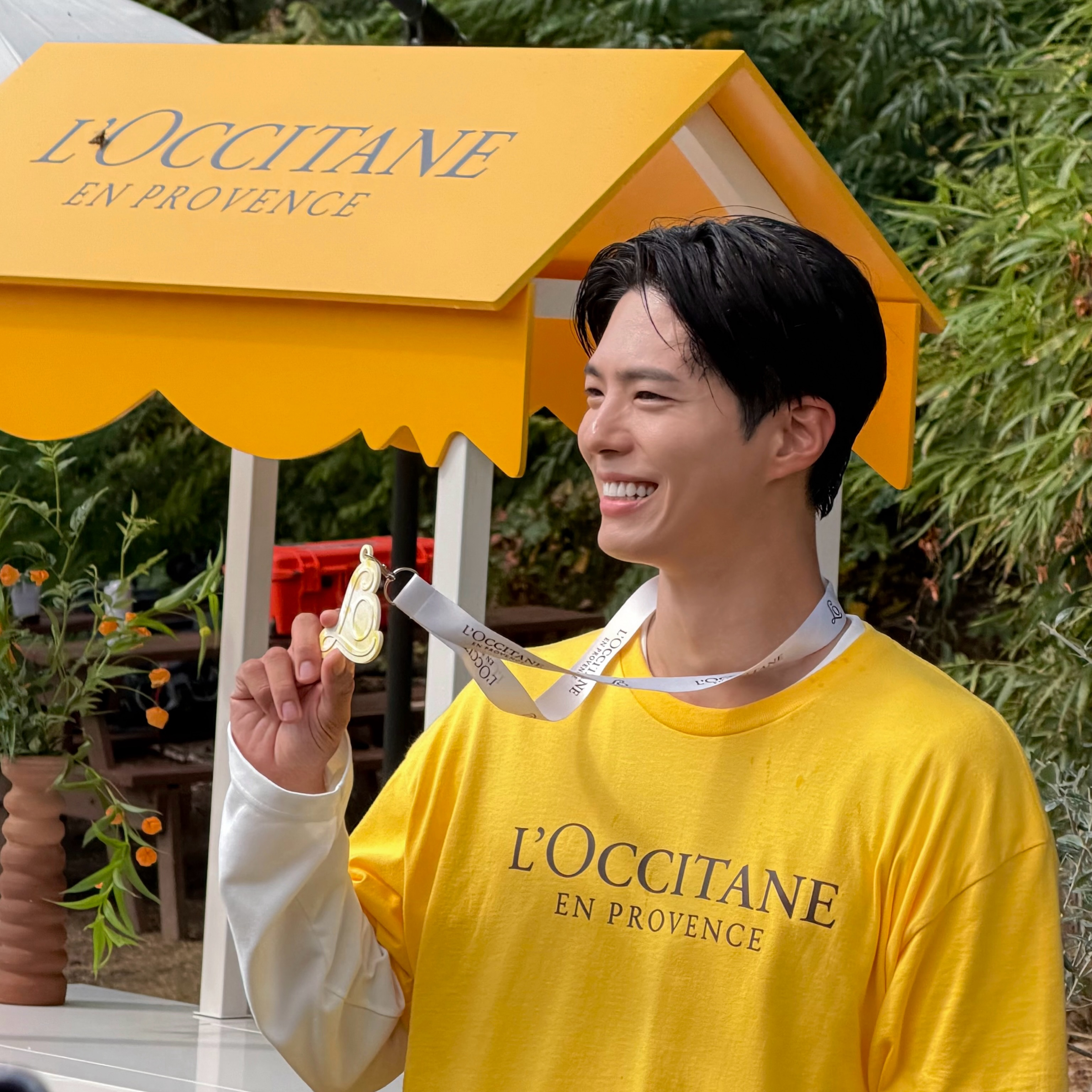 Recent activity shot of Park Bogum