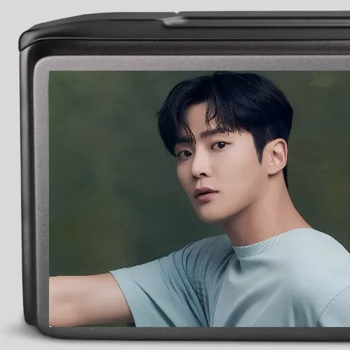 Foto terbaru dari Rowoon
