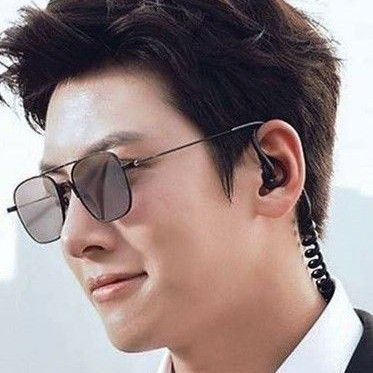 Behind-the-scenes cut of Ji Changwook