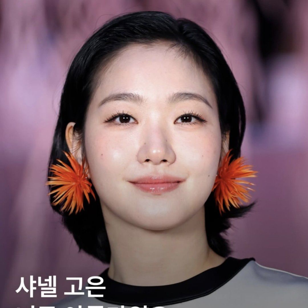 김고은 최근 활동샷