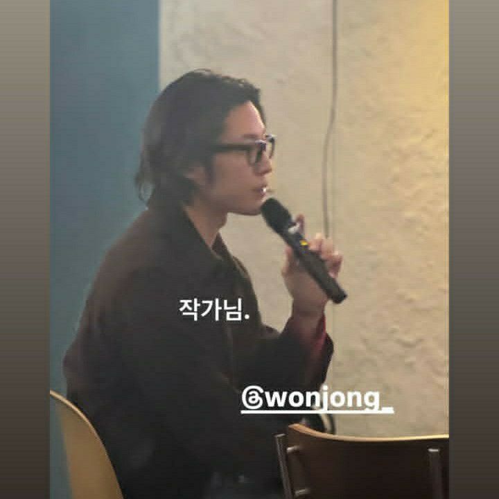 Behind-the-scenes cut of Lee Jongwon