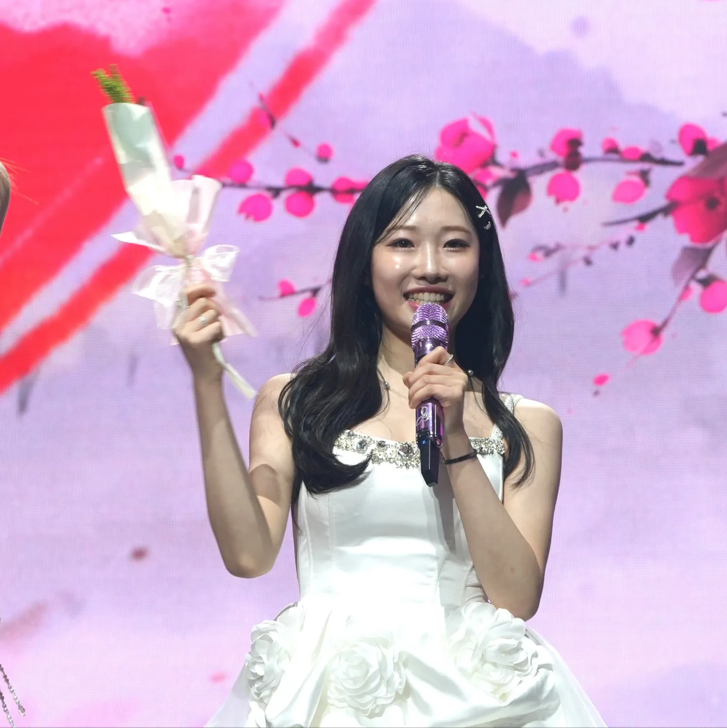 A moment captured by a fan of Jung Seojoo