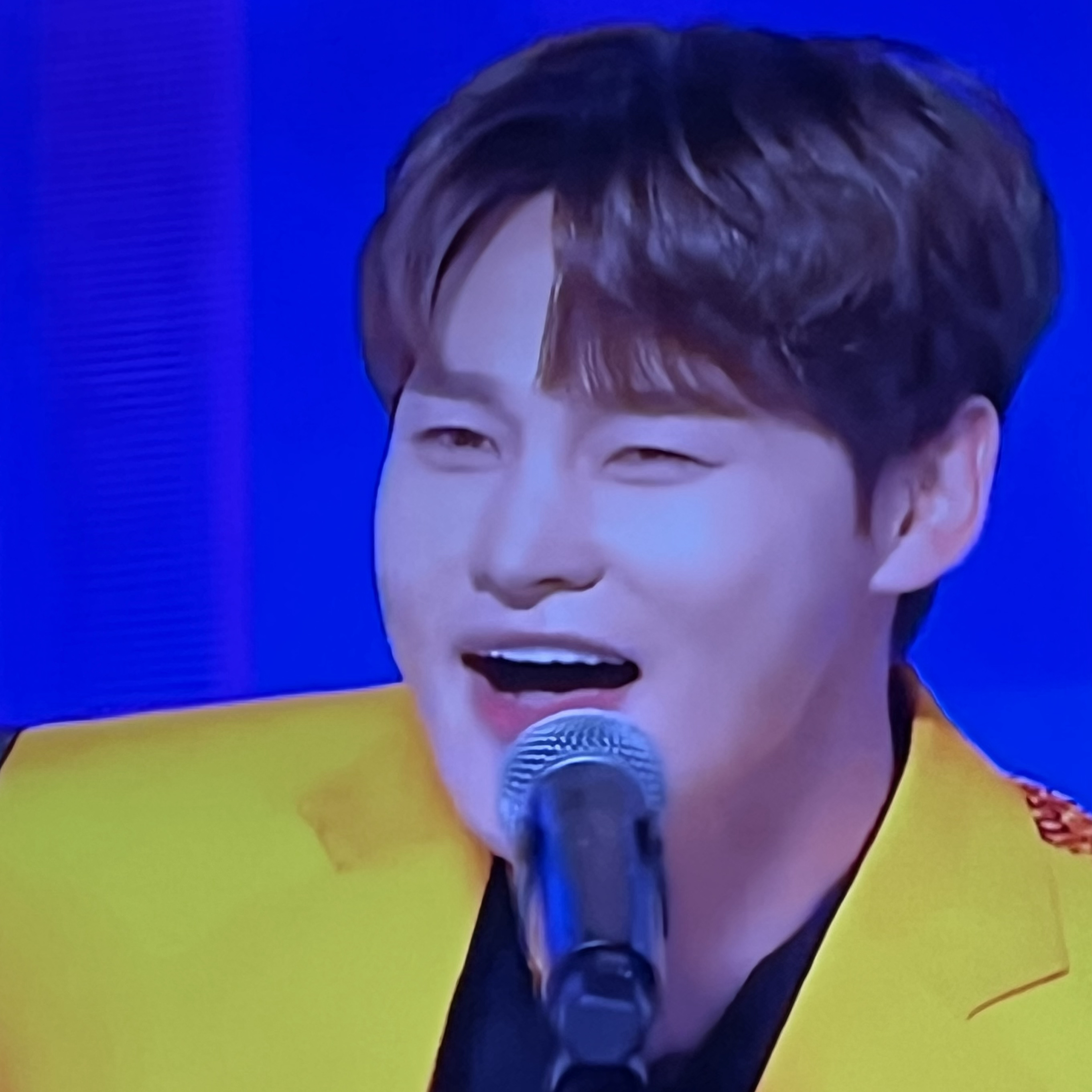 朴瑞鎮的最新照片