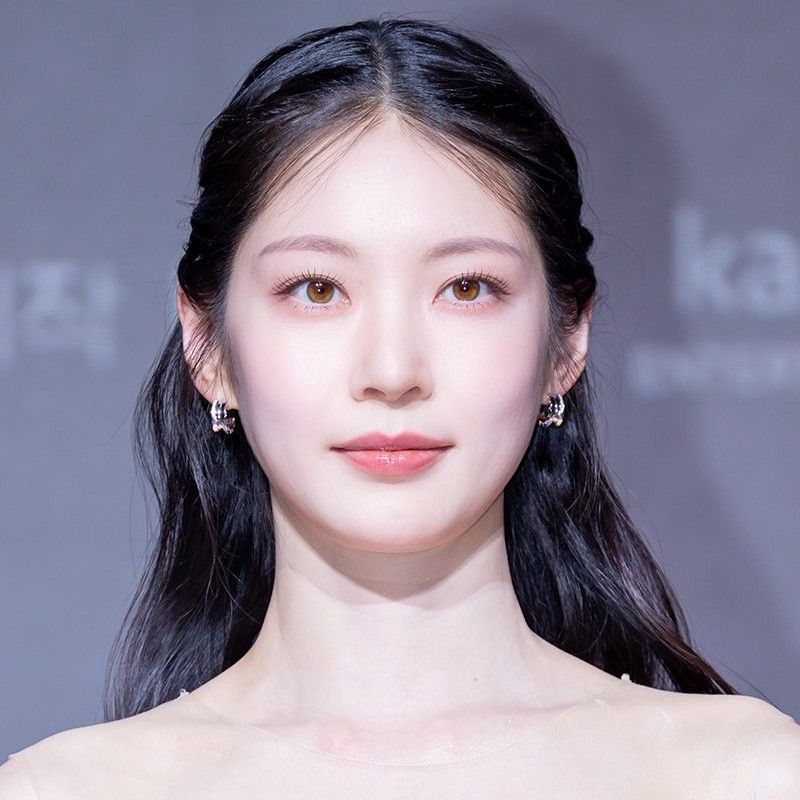 Recent activity shot of Gong Seungyeon