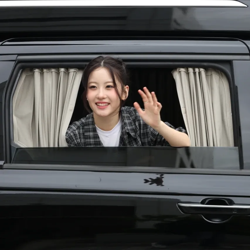 Latest photo of Oh Yujin