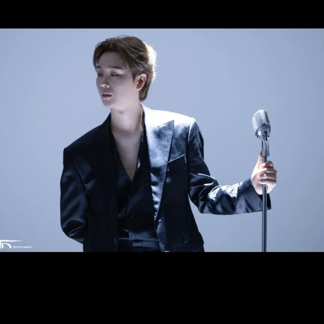 Recent activity shot of Song Minjun