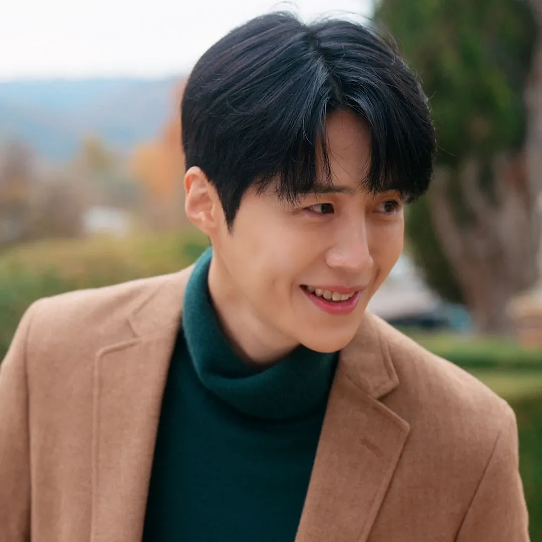 Recent activity shot of Kim Seonho