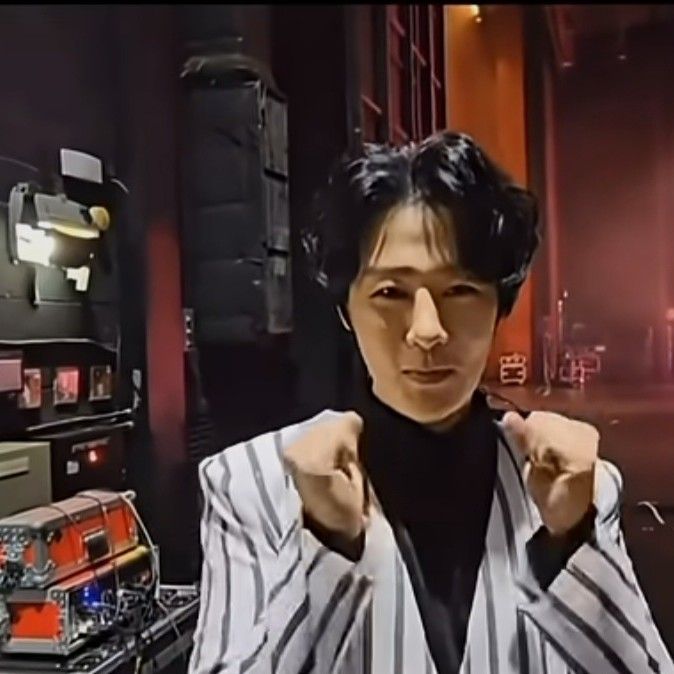 A moment captured by a fan of Kang Moonkyung